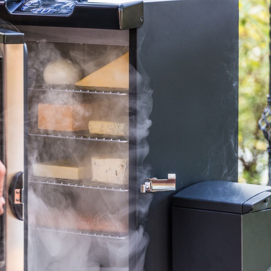 mb20100112_lifestyle_slow_smoking_06_etail.jpg