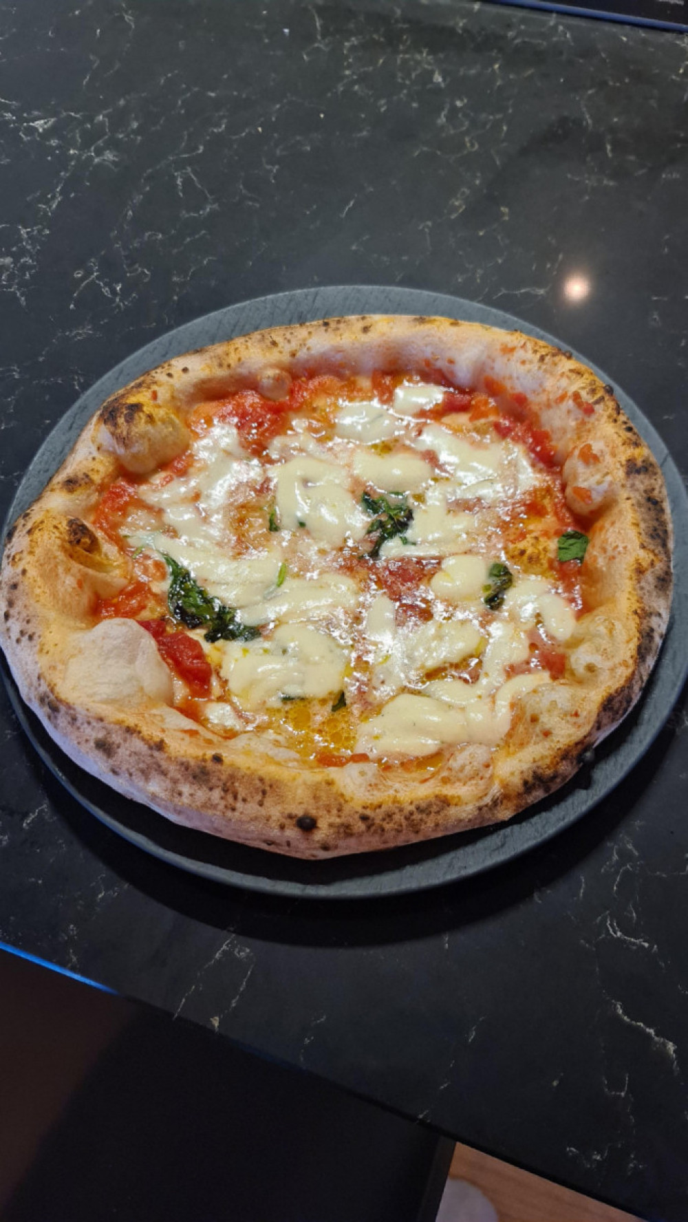 Boretti  Pizza Margherita alla Boretti